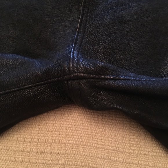 HOST PICK! J Brand L8001Lambskin Leather Jeans– Size 29 - Picture 7 of 7